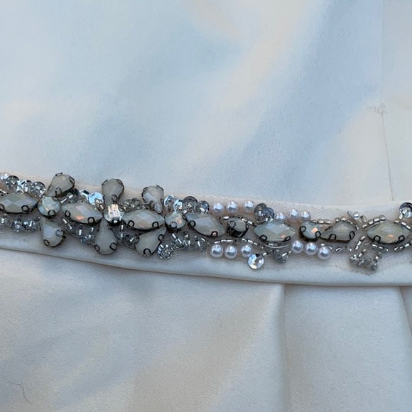 Pale vanilla formal dress, never worn only tried on. Canceled plans - Picture 6 of 7